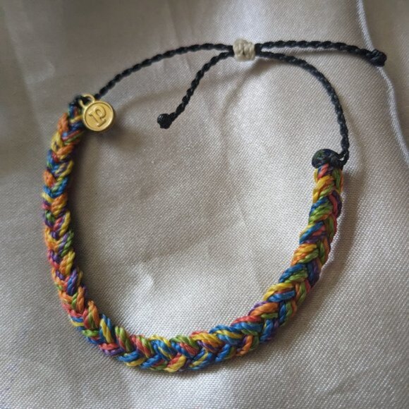 Racial justice +3 Pura vida bracelets - Picture 6 of 6